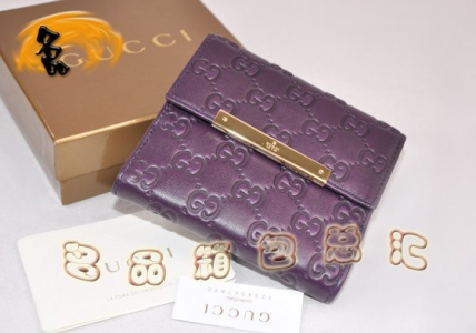 112664 GUCCIǮ�� GUCCI���¿� ȫƤѹ���̿�Ǯ�� GUCCIŮʿǮ�� ����ɫ