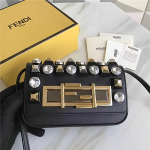 FENDI �ҵ� 305A ˮ����GOLD EDITIONСţƤ���� ˫F���������米�� ��ɫ