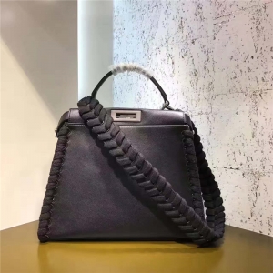 FENDI  �ҵ�7210 СţƤ������� Ƥ������ ������� ������