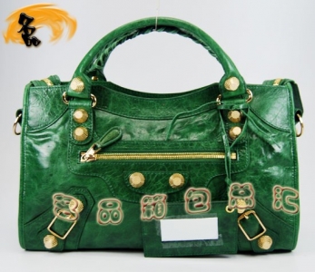 084332B   BalenciagaŮ�� ����� ������������� ������Ƥʱ������Ů�� ��ɫ