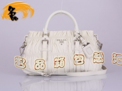 BN1407 ��ƷƷ�� ��������ƤŮʿб��� ���¿�����ϵ��Ů�� Prada����� ��ɫ