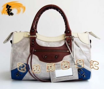 084332 Balenciaga����� �������һ����� ����ţƤ����ʱ��Ů�� ǳ��ɫ