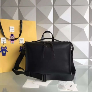 FENDI �����б��� ���ֹ� ������ ���¶��峱���·���