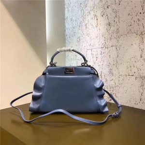 FENDI �ҵ� 8773 2107ʱװ��� ���ƺ�Ҷ�� СţƤƴɫ ��������� ����ɫ
