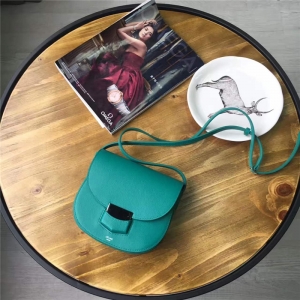 Celine ���� Trotteur С��ţƤ ���� Ůʿ����б�淭�Ǹ��Ű������� ������