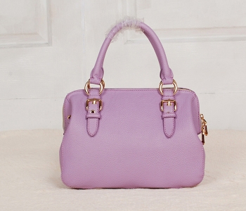 2013�¿� ��IUMIU Ů�� ��¹��ţƤ ���µ���� ����б�� Ůʿ��