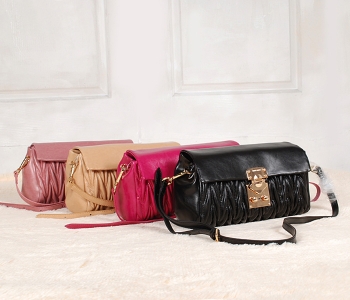 MIUMIU�����¿�Ůʿ����� 88104��ɫ