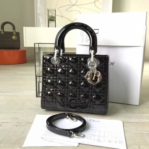 Dior�ϰ� Lady Dior ��������� ���С�� ��ɫ��Ƥ ��ɫ���