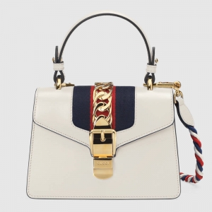 470270 D4ZAG 8605 GUCCI Sylvie ϵ��Ƥ�������ִ� ��ɫ