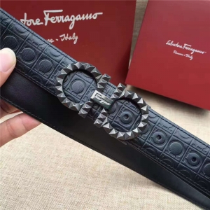 Salvatore Ferragamo������ĽƤ�� ר��ͬ�� �ع�����˫��ԭ��Ƥ �������п�