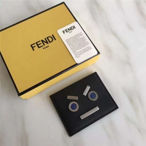 FENDI �ҵ� 2017�¿� face СţƤ���в㿨Ƭ�� ��ɫ