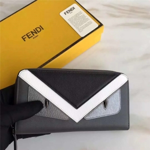 FENDI �ҵ� 2017�¿� С�����۾� ��Ƥ���г�������Ǯ�� ��ɫ