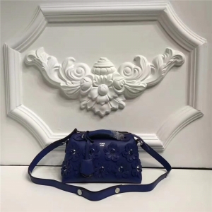 8149A FENDI �ҵ� ��ʿ��СţƤ ����í���� �������� ��ɫ