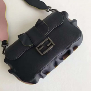 8783 FENDI �ҵ� ʱװ��� �������Ҷ�� �������� �ڰ��ڷ۴�