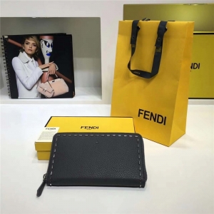 0198 FENDI �ҵ� ��֦�ư�߷�� ��������ʽ����SELLERIAƤ�� ��ɫ