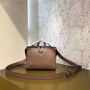 6238 FENDI �ҵ� ������ СţƤ ��ʿ ����б��� ��ɫ