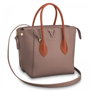M54841 LV FREEDOM �ִ� LVСţƤTote�ִ� LVŮ�� LVȫƤŮ�� ��֬��