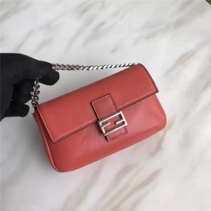 212 FENDI �ҵ� ʱװ��MICRO BAGUETTE ����˫F ���� ����б��� ש��ɫ