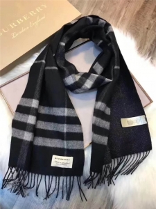 Burberry �ͱ��� 17�����¿� ˫������ �����и��� ����Χ�� ��ɫ