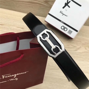 ������Ľ����ͬ�� ��ʿ���� ��װ���� �������� ferragamo�ֿ����� ��ɫ����