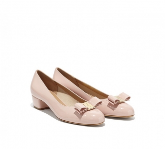 643059 Ferragamo������Ľ VARA �͸� ��Ƥ�߸�Ь ���ۺ�ɫ