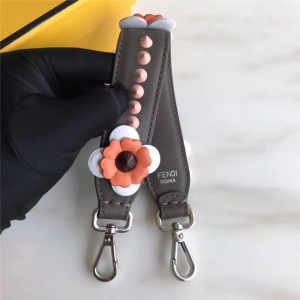 832 Fendi�ҵ� �������� ����׶��í��  �Ųʳ���� ��ɫ