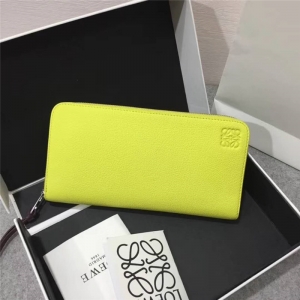 3598 LoeweǮ�� �������¿� T�������� �����СţƤ ��ɫ