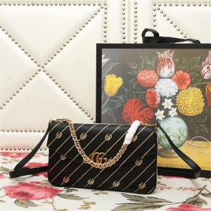 524822 GucciŮ�� �������� ˫����� �ų۰��� ��ɫ���� �ڰ�ɫ