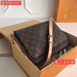 M51257 LV Monogram Musette Tango�ִ� LVŮ�� LV�ʲ�� LV����б���