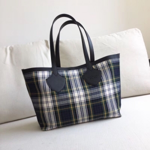 40697961 Burberry ˫������ The Giant Canvas����ƴƤ�� ���ذ� ī���;���