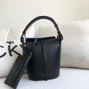 40732811 �ͱ����¿���ĸ�� The Bucket С�� Ƥ��ˮͰ ��ɫ