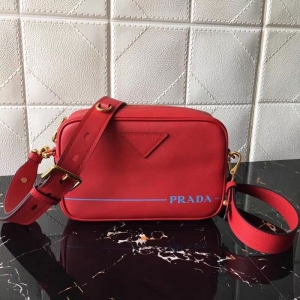 1BH093 Prada������ ����ţƤ ��Լ �����ﵥ��� ��ɫ