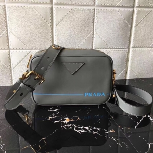 1BH093 Prada������ ����ţƤ ��Լ �����ﵥ��� ��ɫ