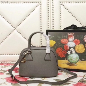 449661 GucciŮ�� ��֦��ţƤ ����б�� ���ǰ� ���ɫ