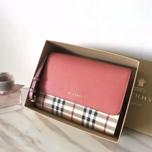 BurBerry�ͱ��� ���䷭�� ս������ �ŷ�� ����б��� ��ɫ