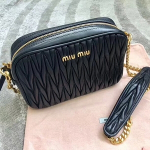 5BH118B MIUMIUר���¿� ����С��Ƥ ����� ��ɫ