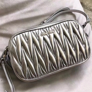 5BH539 MIUMIU���� ר���¿� �Ứѹ�� ˫��������� ��ɫ