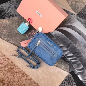 5BH118 MIUMIU���� 18�ﶬ ���� ʱ�аٴ� ����� ëëС���� ��ɫ