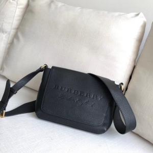 Burberry��ʹ�� �ͱ������ �ͱ��򵥼�� �ͱ�����ʹ�� ��ɫ