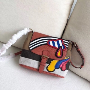 Burberry�ͱ��� ���� ���д����� Ϳѻ б�絥��� �ٺ�ɫ