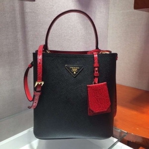 1BA212 Prada New Double ײɫ����ţƤ ����������� ��ƴ��