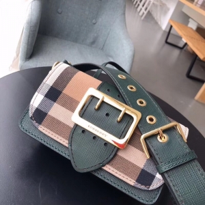 BurberryŮ�� �ͱ���Ů�� ������Ӱ� �ͱ������ Burberry����� ��ɫ