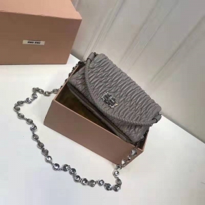 5BH012 MiuMiuŮ�� ���Ѱ��� MiuMiuб��� MiuMiu������ ����ˮ���� ǳ��ɫ