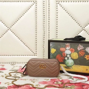 546581 GucciŮ�� Marmontϵ�� �ų۵���� ����˫G ��������� ��ɫ