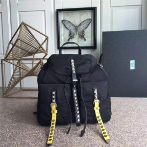 1BZ2811 Prada Black Nylon���� �����۴� ������ţƤ ������˫��� �����