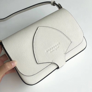 Burberry�ִ� ţƤ �ͱ���Ů�� ������ʿ���ƿ� �ͱ���С���� ��ɫ