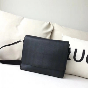 Burberryn�а� ��Ѭ���� �ͱ����ʲ�� �������� ��� ����б��� ������