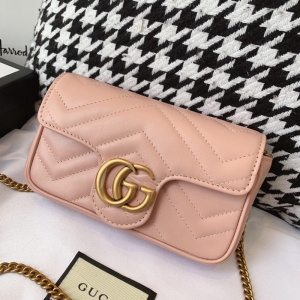 476433 Gucci GG Marmontϵ��笷�Ƥ�ﳬ�����ִ� ��ɫ