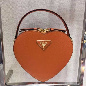 1BH144 Prada OdetteŮ�� �����ﰮ�İ� ʮ����ţƤ Prada����� ��ɫ