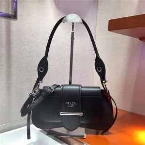 1BD168 Prada SidonieŮ�� СţƤ ƴɫ���� Ƥ�ﵥ��� ��ɫ